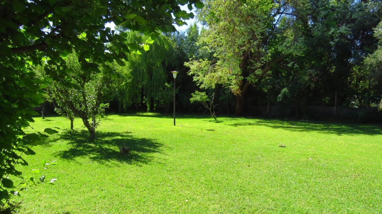 Quinta Ugarte Bed & Breakfast Lujan de Cuyo Exterior photo